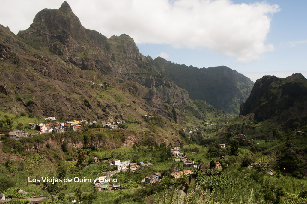 Cabo Verde en familia; valle de Paul