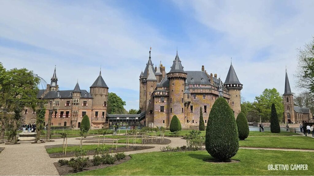 CASTILLO DE De Haar. Países Bajos con niños. ©Objetivo Camper 2025